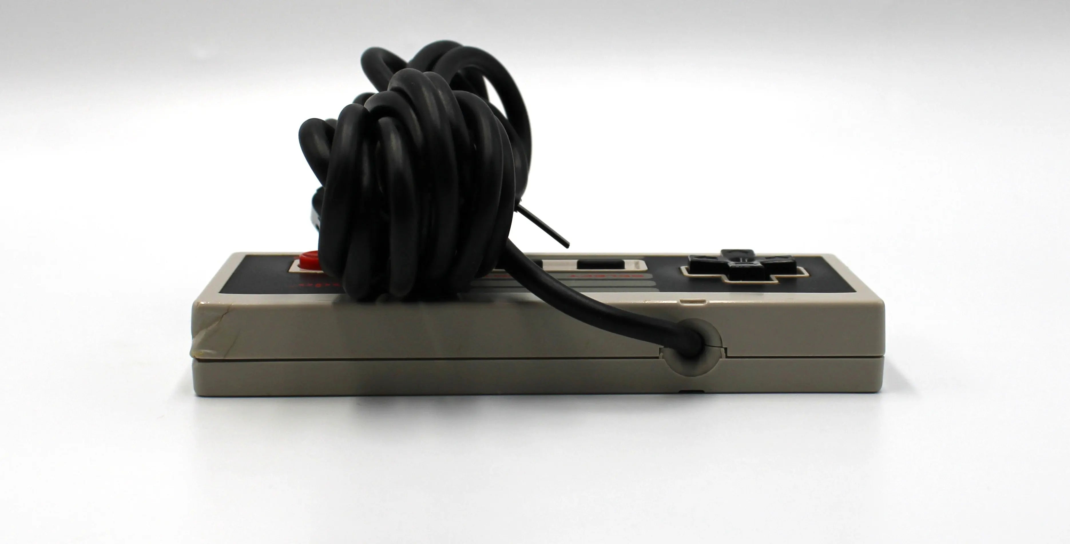 Refurbished Nintendo NES Controller Gamepad OEM Authentic NES-004