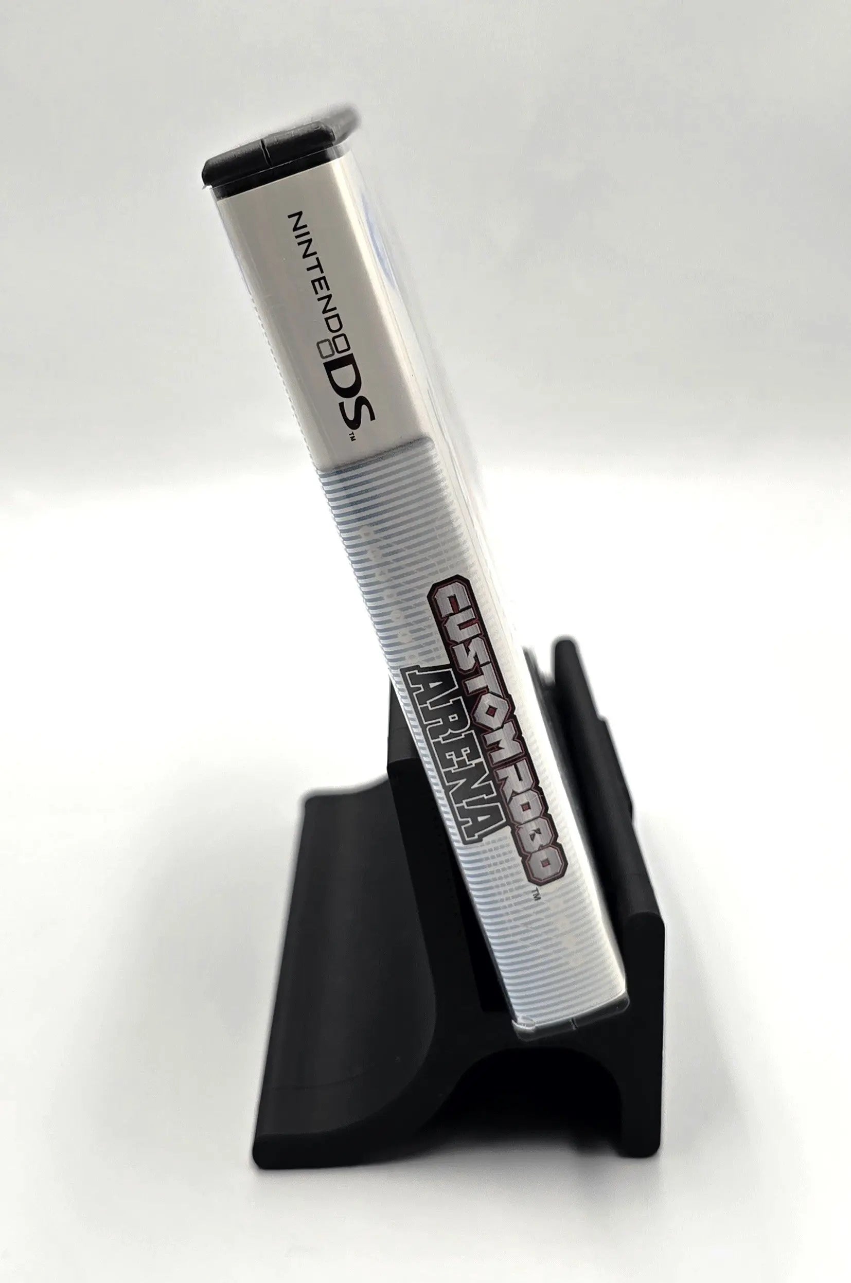 Spine of Custom Robo Arena for Nintendo DS – Complete in Box (2007) NTSC-U, showing clear title text.