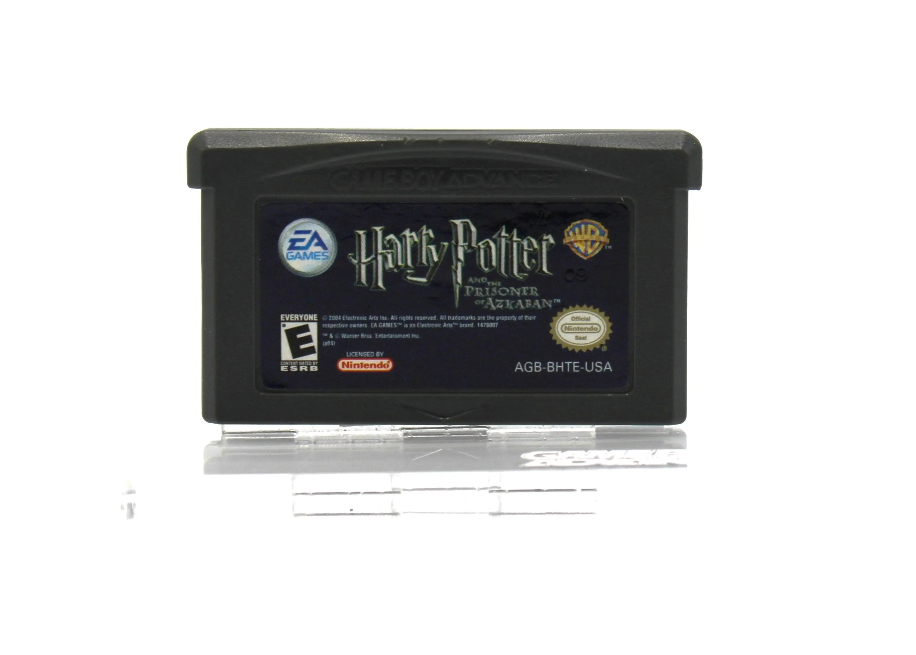 Front view of Harry Potter and the Prisoner of Azkaban for Nintendo Game Boy Advance GBA – Authentic Game Cartridge (2004) NTSC-U, showing label artwork, logos, and condition.