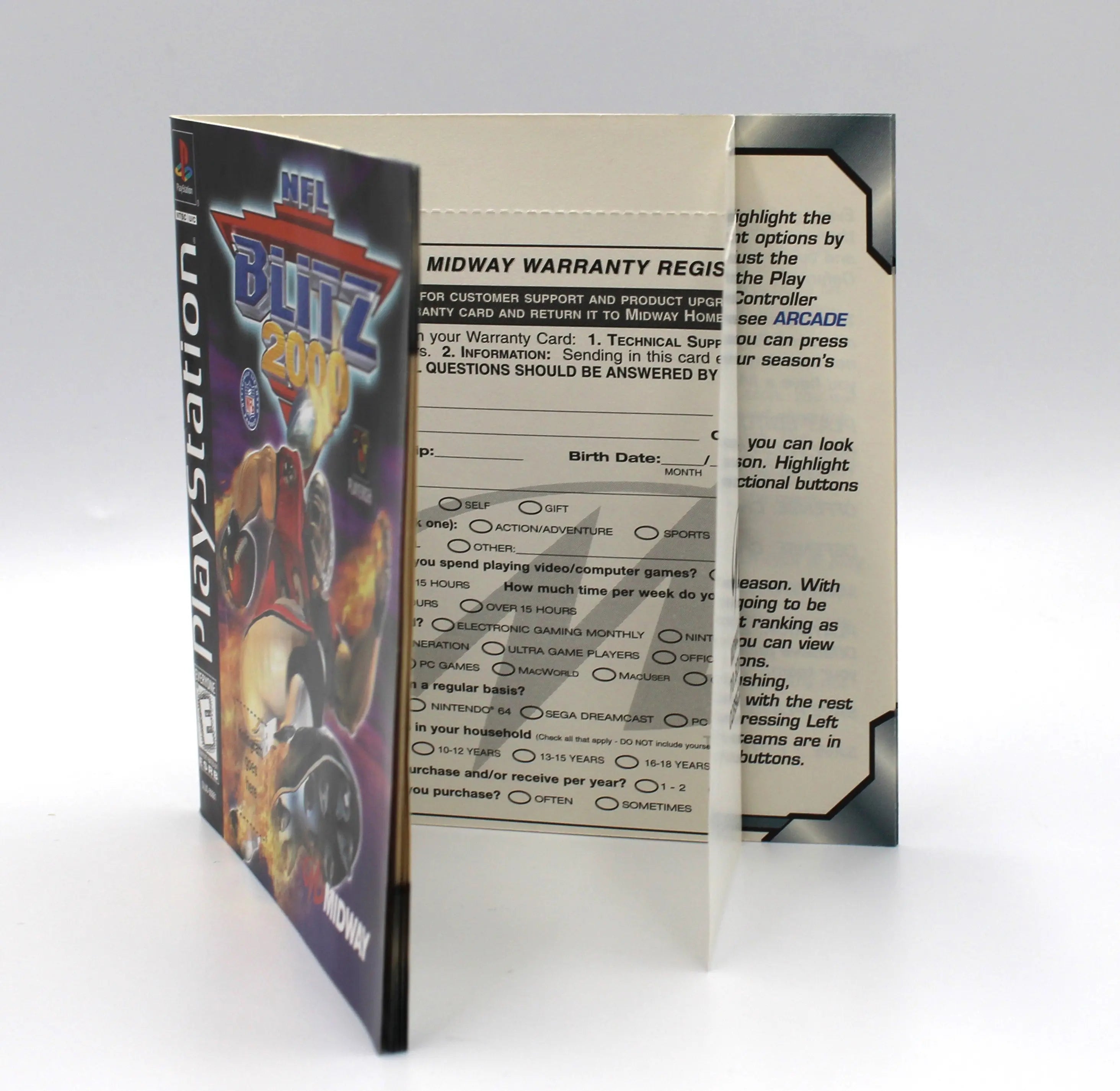 For sale is a black label game copy of NFL Blitz 2000 for Sony PlayStation 1, PS1. Football. CIB with Reg Card. See picture of midway warranty registration card front.