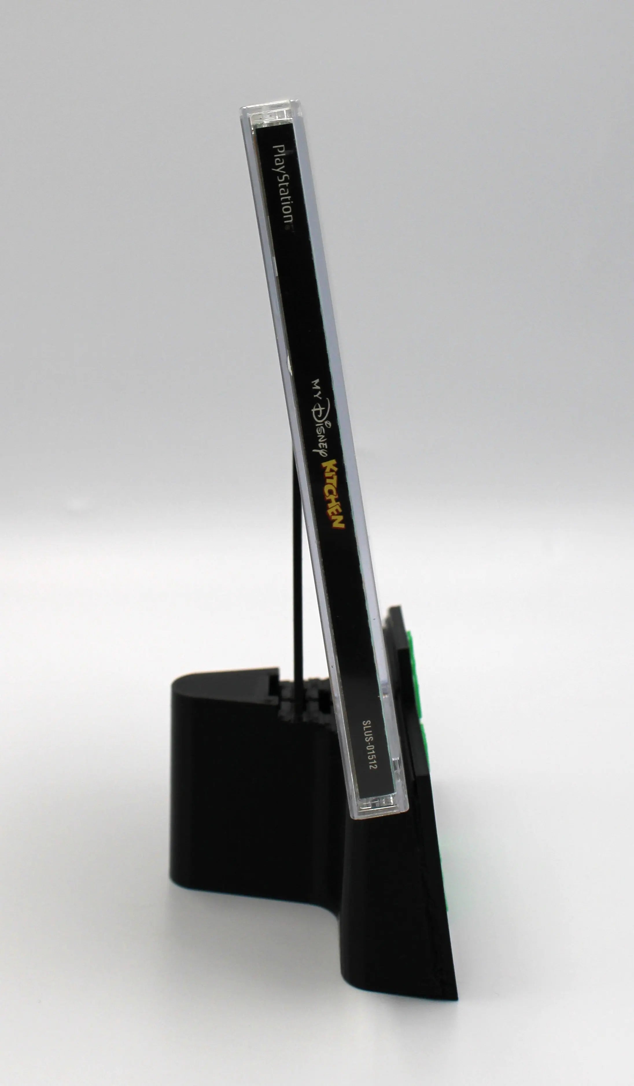 Spine image of My Disney Kitchen for Sony PlayStation 1 PS1 (2002), Black Label NTSC-U edition.