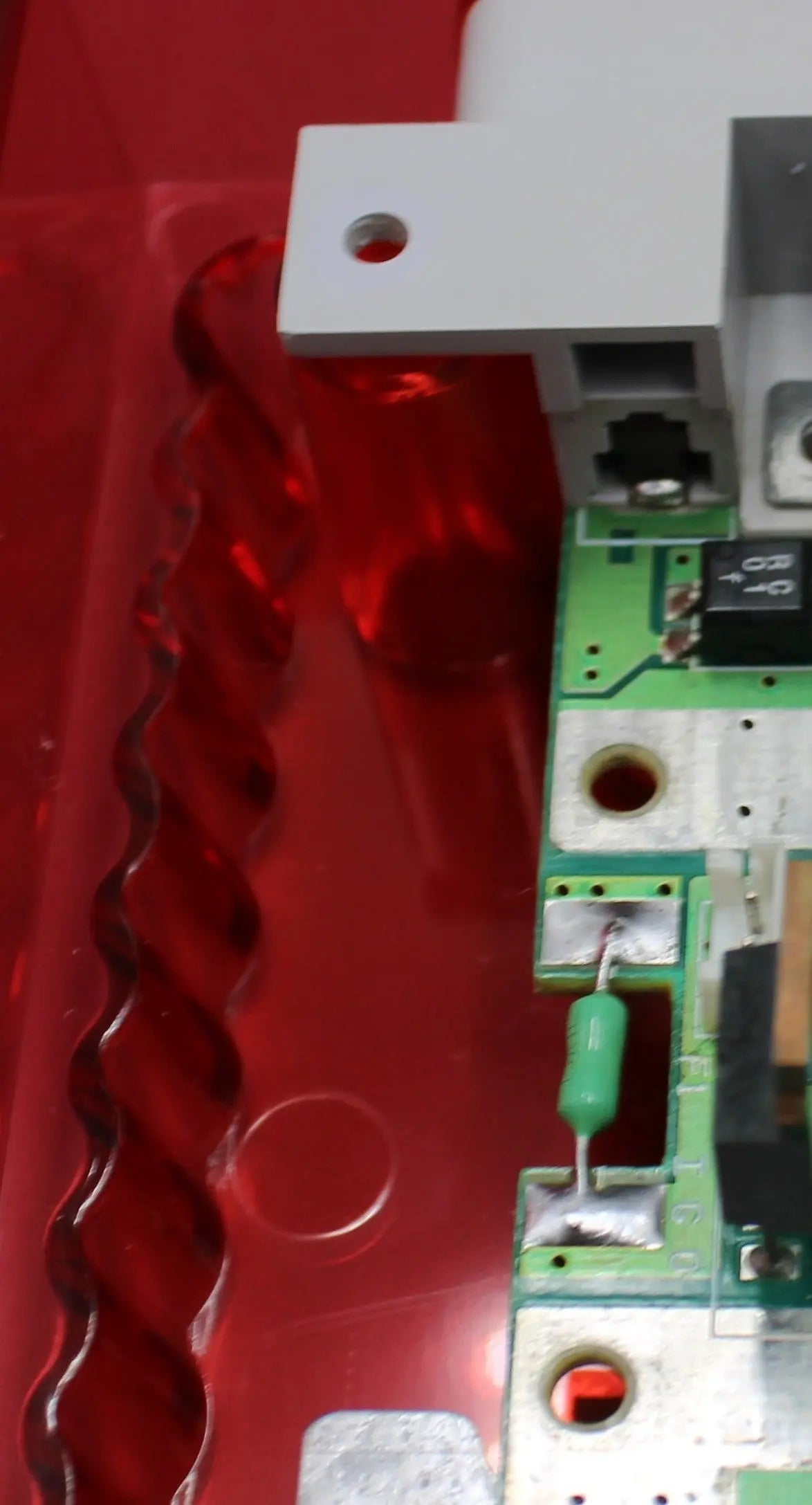 Red Shelled Refurbished Super Nintendo Entertainment System (SNES) Pico Fuse! AV Cables + Power Adapter